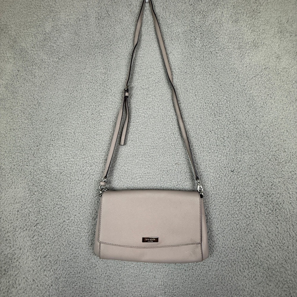 Kate Spade Crossbody Bag Shoulder Bag Light Gray Spade‎ Logo Chain Detail